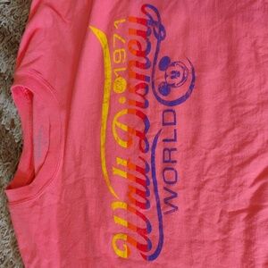 Pink Walt Disney World T-Shirt With Vintage Style Writing Women's Size Medium